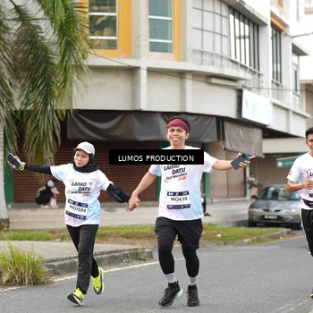 Runner Photo 7999946