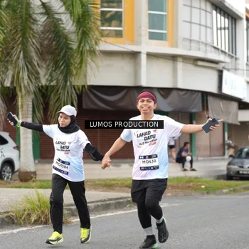 Runner Photo 7999951