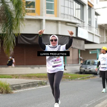 Runner Photo 7999986