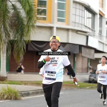 Runner Photo 8000011