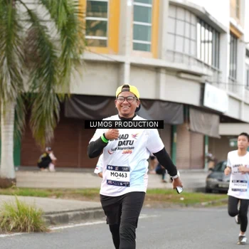 Runner Photo 8000013