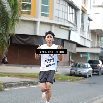 Runner Photo 8000024