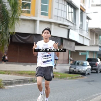 Runner Photo 8000027