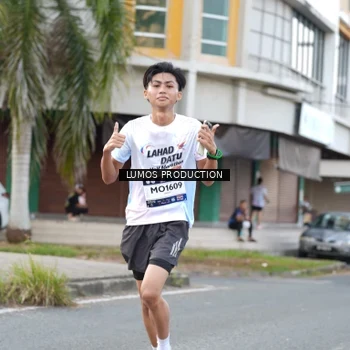 Runner Photo 8000036
