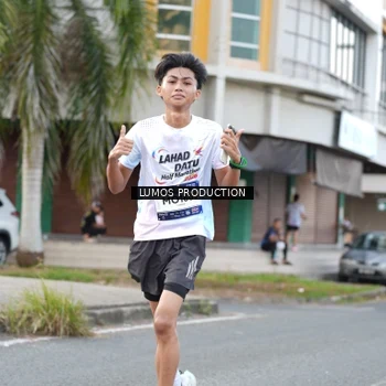 Runner Photo 8000041