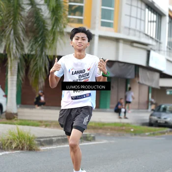 Runner Photo 8000042