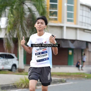 Runner Photo 8000047