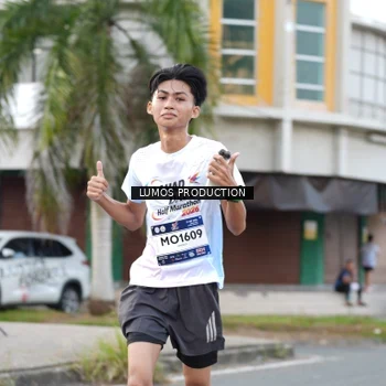 Runner Photo 8000051