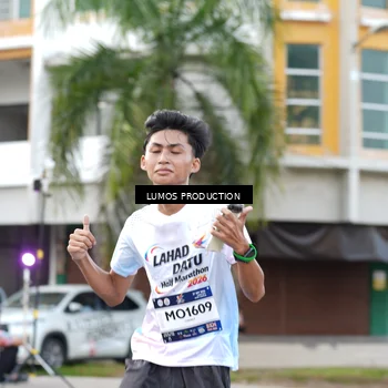 Runner Photo 8000052