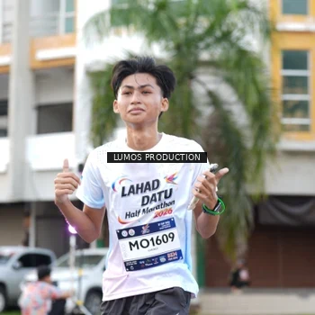 Runner Photo 8000060