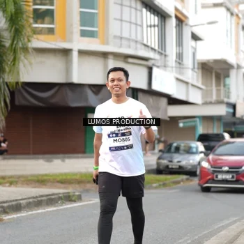 Runner Photo 8000084