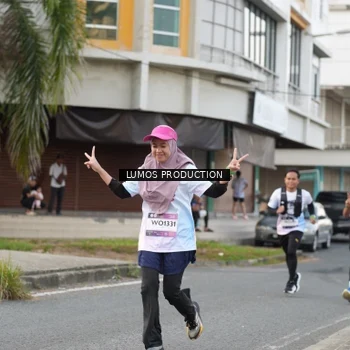 Runner Photo 8000109