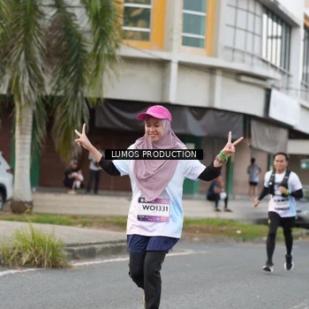 Runner Photo 8000124