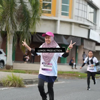 Runner Photo 8000130