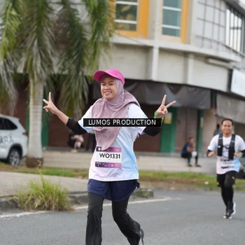 Runner Photo 8000134