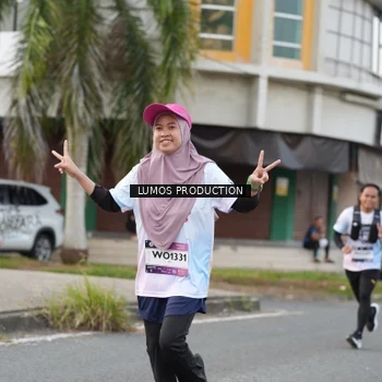 Runner Photo 8000137