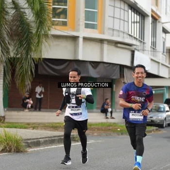 Runner Photo 8000144