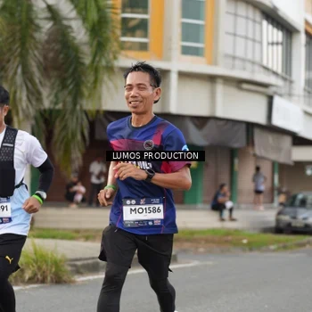 Runner Photo 8000161
