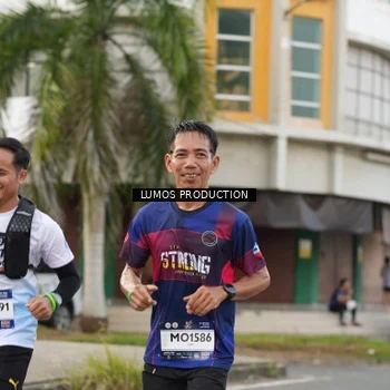 Runner Photo 8000167