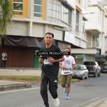 Runner Photo 8000179