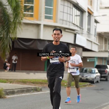 Runner Photo 8000186