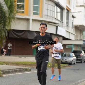 Runner Photo 8000188