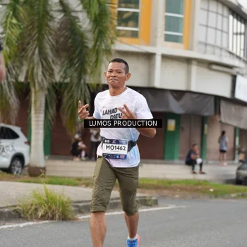 Runner Photo 8000197