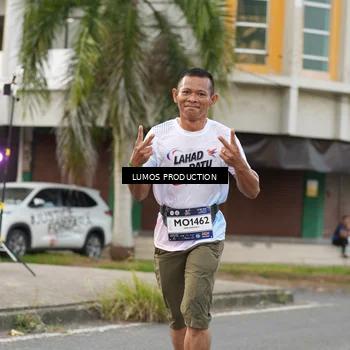 Runner Photo 8000203