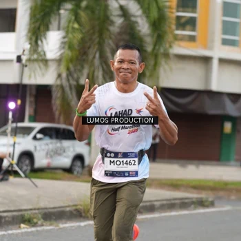 Runner Photo 8000208