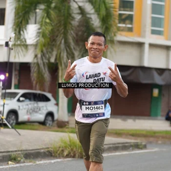 Runner Photo 8000214