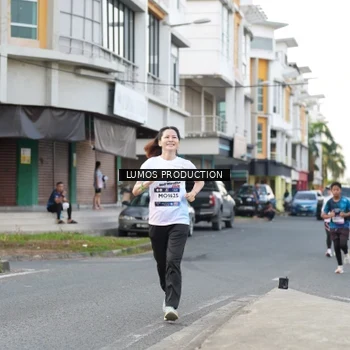 Runner Photo 8000217