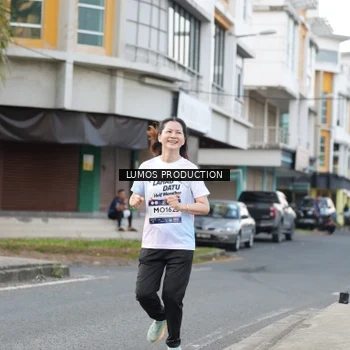 Runner Photo 8000232