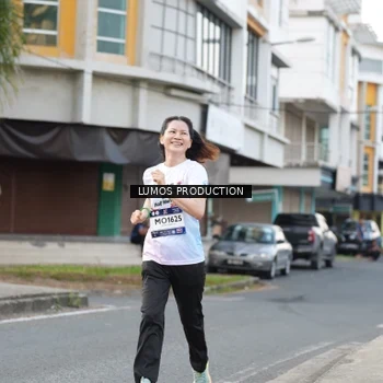 Runner Photo 8000236