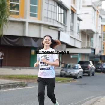 Runner Photo 8000238
