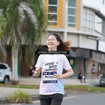 Runner Photo 8000243