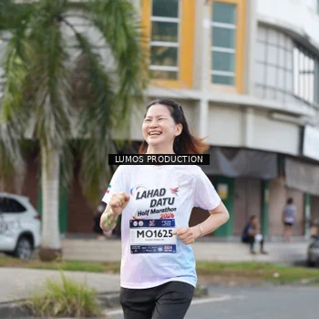 Runner Photo 8000244