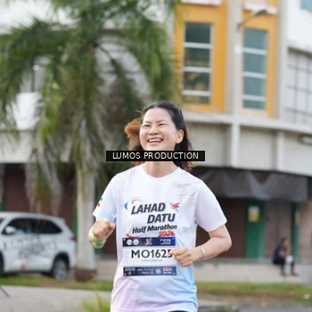 Runner Photo 8000257