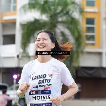 Runner Photo 8000265