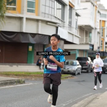 Runner Photo 8000270