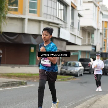 Runner Photo 8000277
