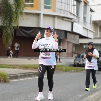 Runner Photo 8000287