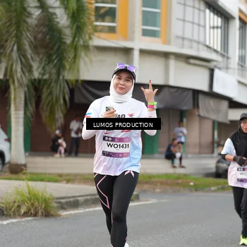 Runner Photo 8000293