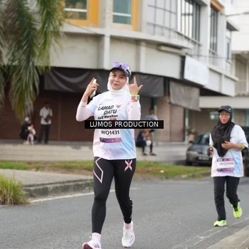 Runner Photo 8000294