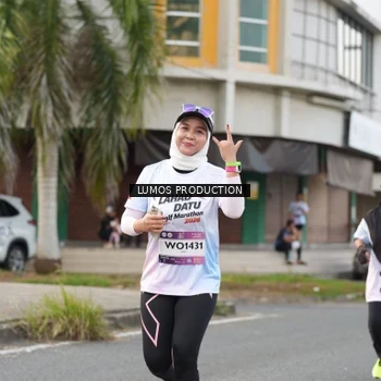 Runner Photo 8000298