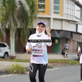 Runner Photo 8000299