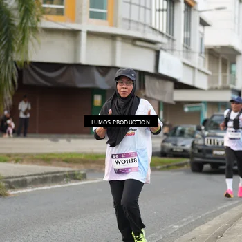 Runner Photo 8000312