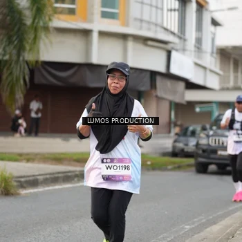 Runner Photo 8000317