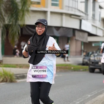 Runner Photo 8000325