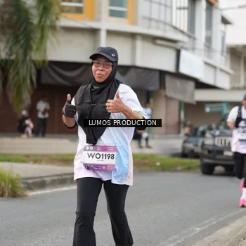 Runner Photo 8000328