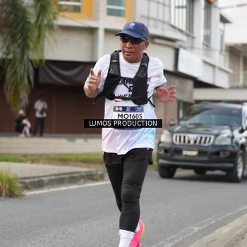 Runner Photo 8000342